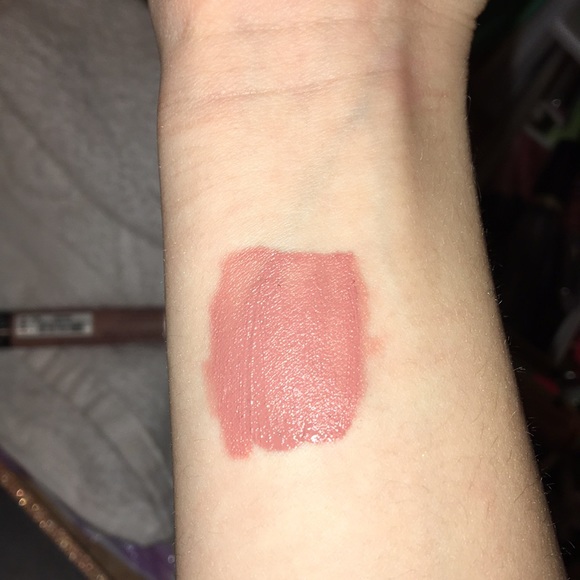 packaged & sealed lipstick - Picture 3 of 3